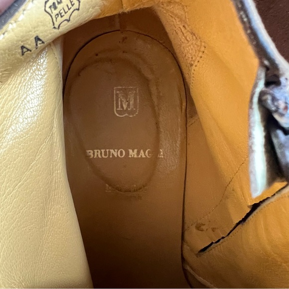 Bruno Magli Suede Booties size 10 - Picture 4 of 8